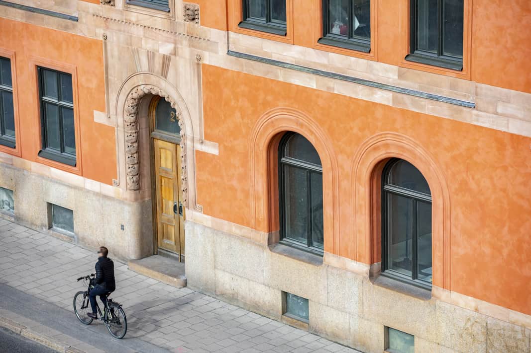 Exteriörbild av grannfastigheten på Torsgatan 20