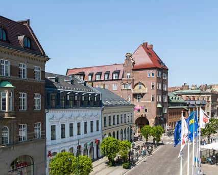 Vy över torg i Lund.