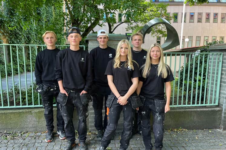 Från höger på första bilden: Ida Fröding, Axel Hjalmarsson, Lykke Blyckert, Thure Lundin, Emil Rilding Olsson och August Molin  