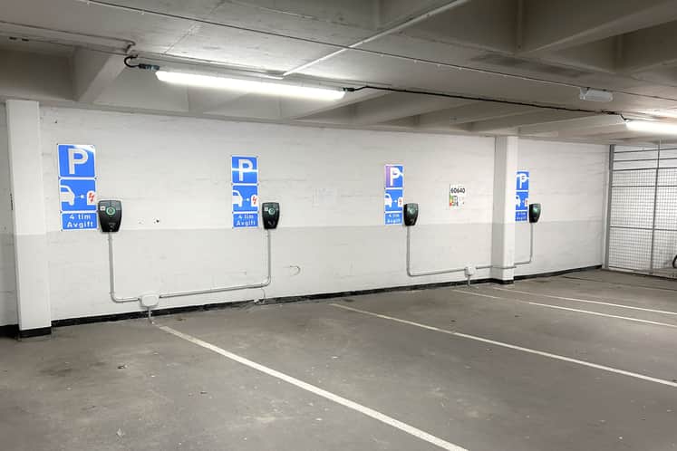Laddstolpar i Midasgaraget i Borås