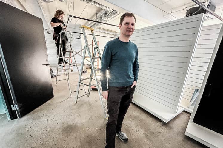 Mattias Christianson, office manager på Amer Sports