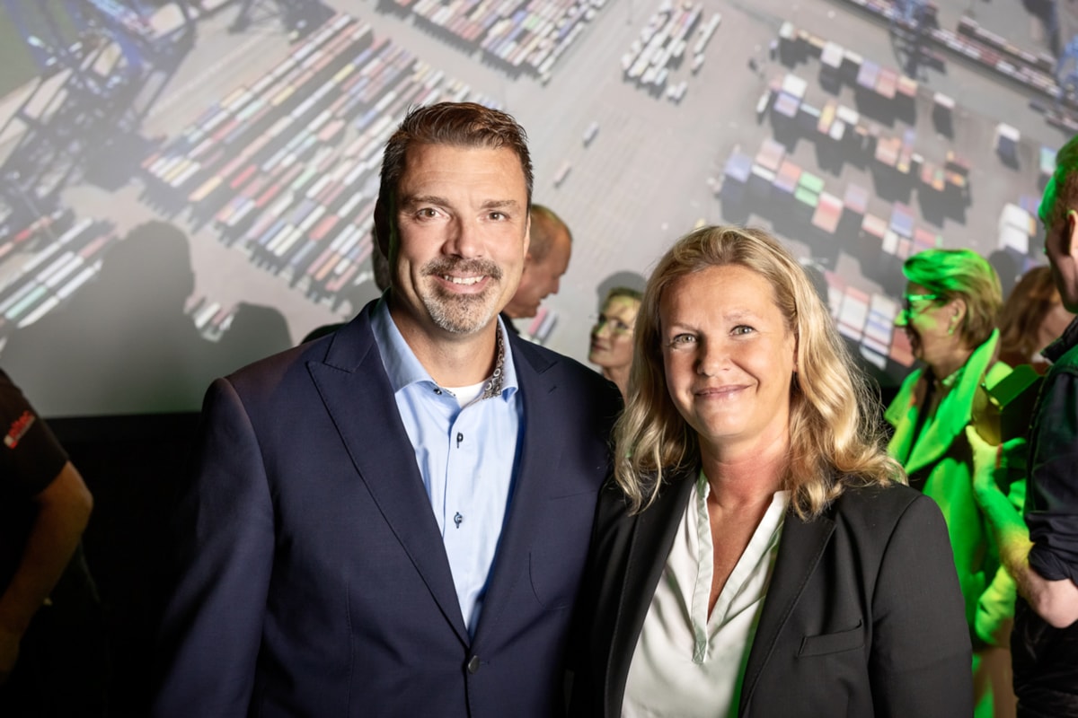 Henrik Svenningstorp, vd SEEL tillsammans med Mariette Hilmersson, vd Castellum V&auml;st.