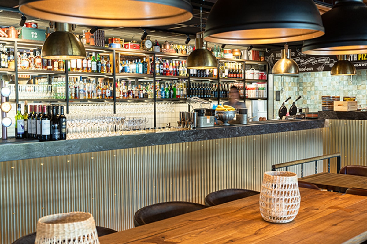 Interi&ouml;rbild fr&aring;n restaurangen.